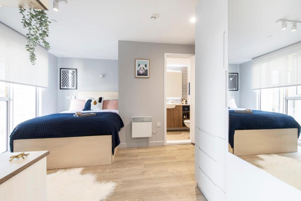 Silk Mill Apartment *
