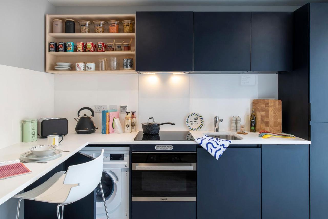 Silk Mill Apartment *